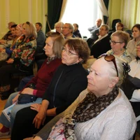 Круглый стол для общественных советников